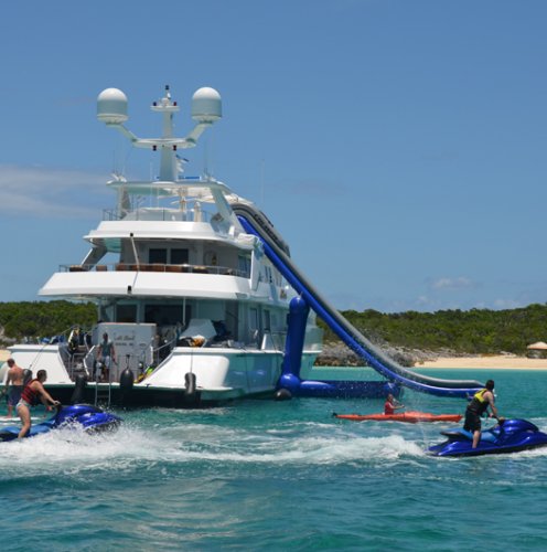 For Bahamas yacht charters