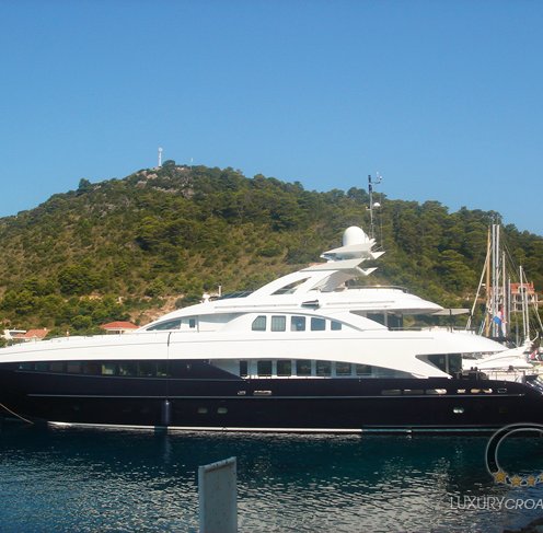 Luxury yacht for charter - 6