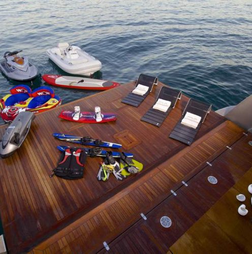Top Tips For Luxury Yacht