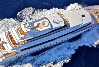 Motor Yacht charter Greece